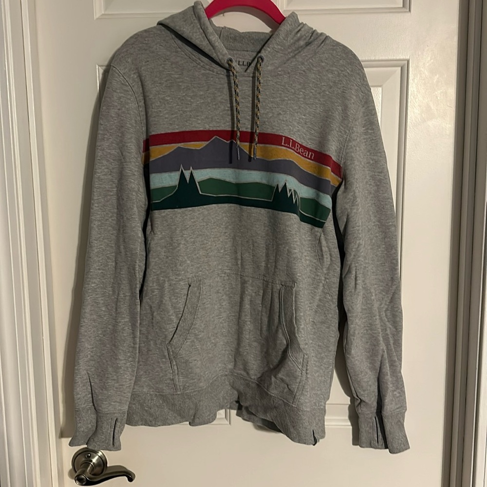 LL BEAN SWEATSHIRT - Medium - like be condition! So comfy